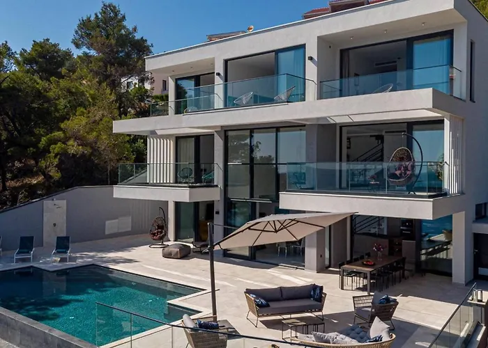 Villa Luxury Seafront Miracul Korcula With Pool Blato (Korcula)
