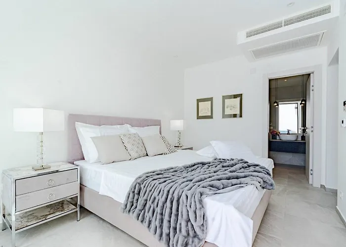 Villa Luxury Seafront Miracul Korcula With Pool