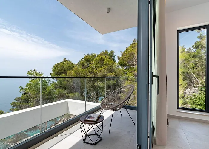 Villa Luxury Seafront Miracul Korcula With Pool *