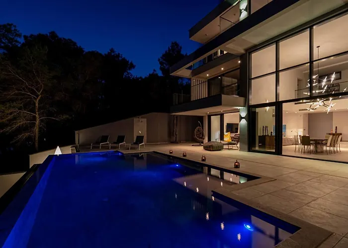 Luxury Seafront Miracul Korcula With Pool Blato (Korcula)