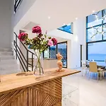 Vila Luxury Seafront Miracul Korcula With Pool Blato (Korcula)
