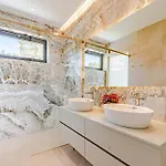 Luxury Seafront Miracul Korcula With Pool Vila