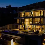 Luxury Seafront Miracul Korcula With Pool *
