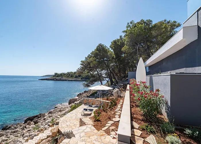 Luxury Seafront Miracul Korcula With Pool Blato (Korcula)