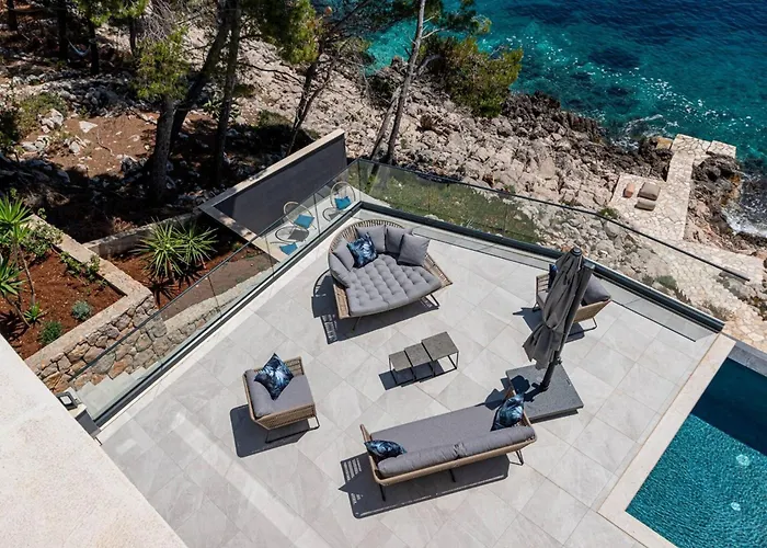 빌라 Luxury Seafront Miracul Korcula With Pool *